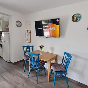 Apartment Dado, Cres